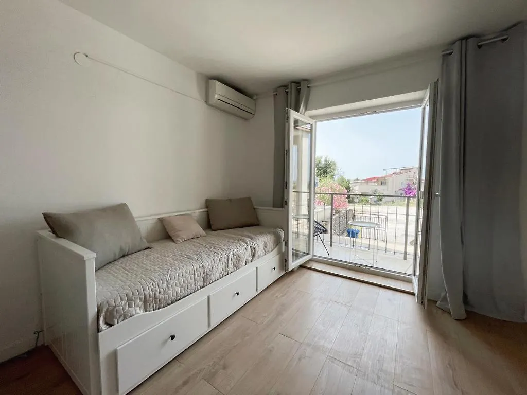 Caramel Comforts With Sea View In Stinjan Only 300 Meters From The Beach Пула 0*,  Хорватия
